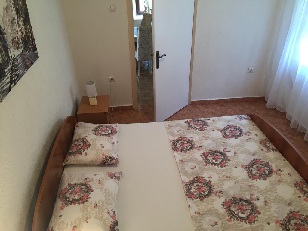 Apartment Terazza Di Ljuta Kotor Ngoại thất bức ảnh