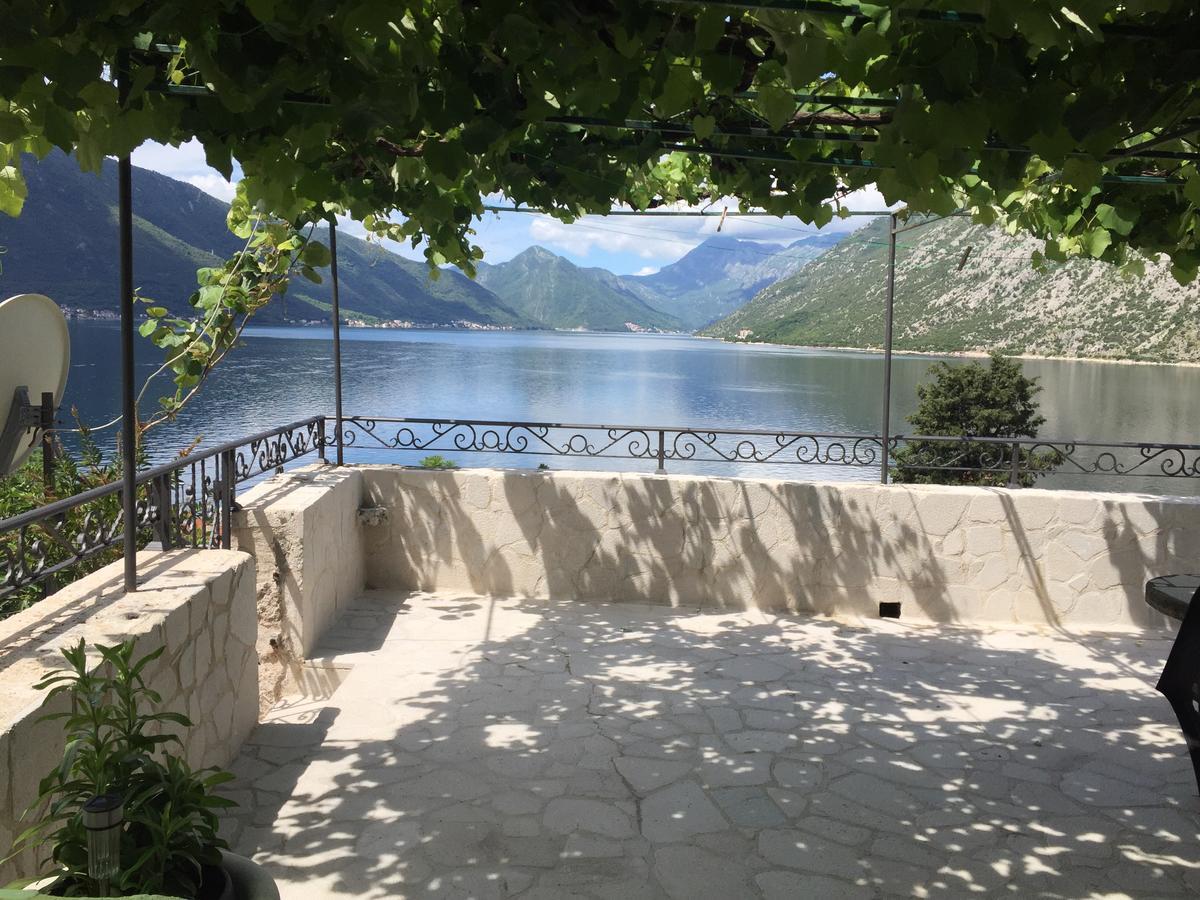 Apartment Terazza Di Ljuta Kotor Ngoại thất bức ảnh