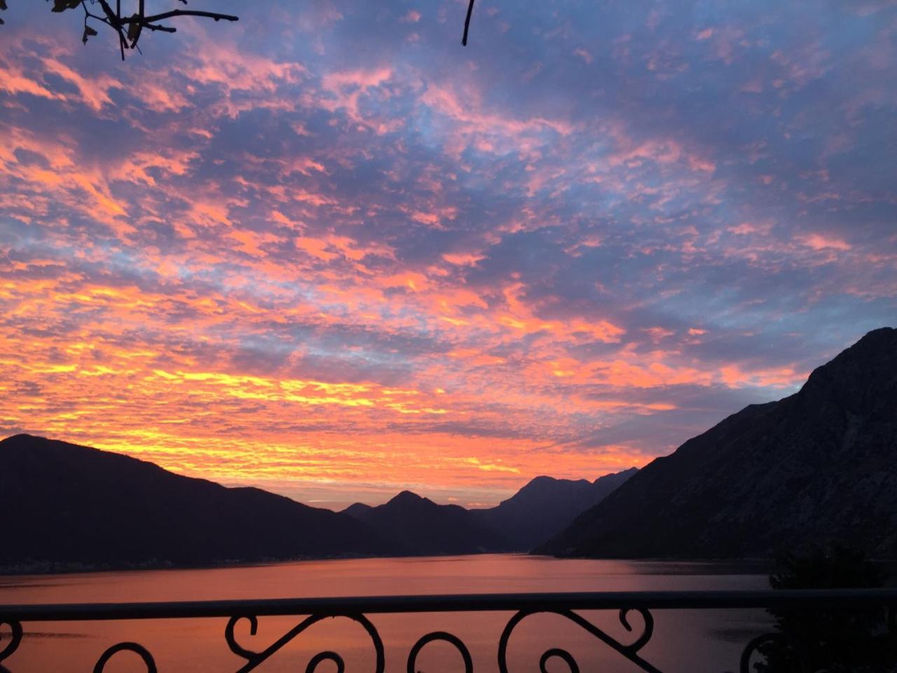 Apartment Terazza Di Ljuta Kotor Ngoại thất bức ảnh